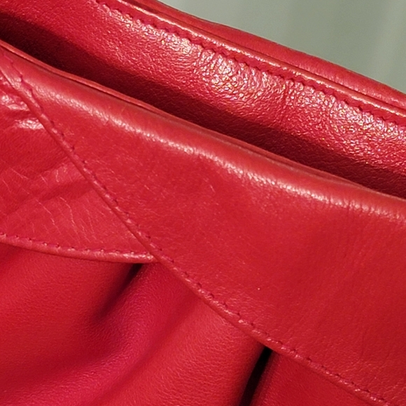 Salvadore Ferragamo Red Leather Purse Handbag Shoulder Pocketbook Handbag - Picture 6 of 12